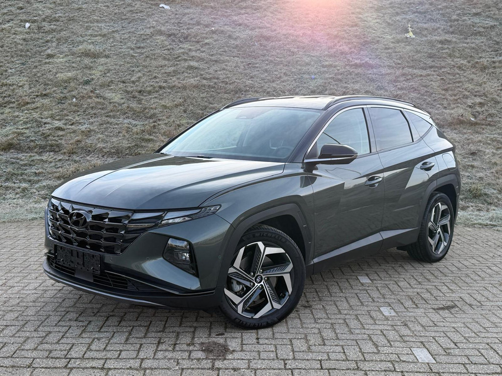 Hyundai Tucson 1.6 T-GDI PHEV Premium 4WD 51238935-0.jpg | Vamo Cars